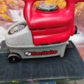 SANITAIRE CARPET CLEANER PIC 1